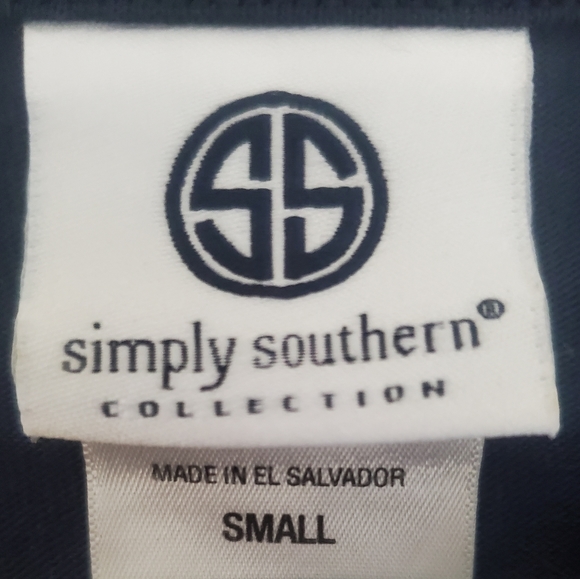 Simply Southern long sleeve Tshirt - Picture 3 of 3